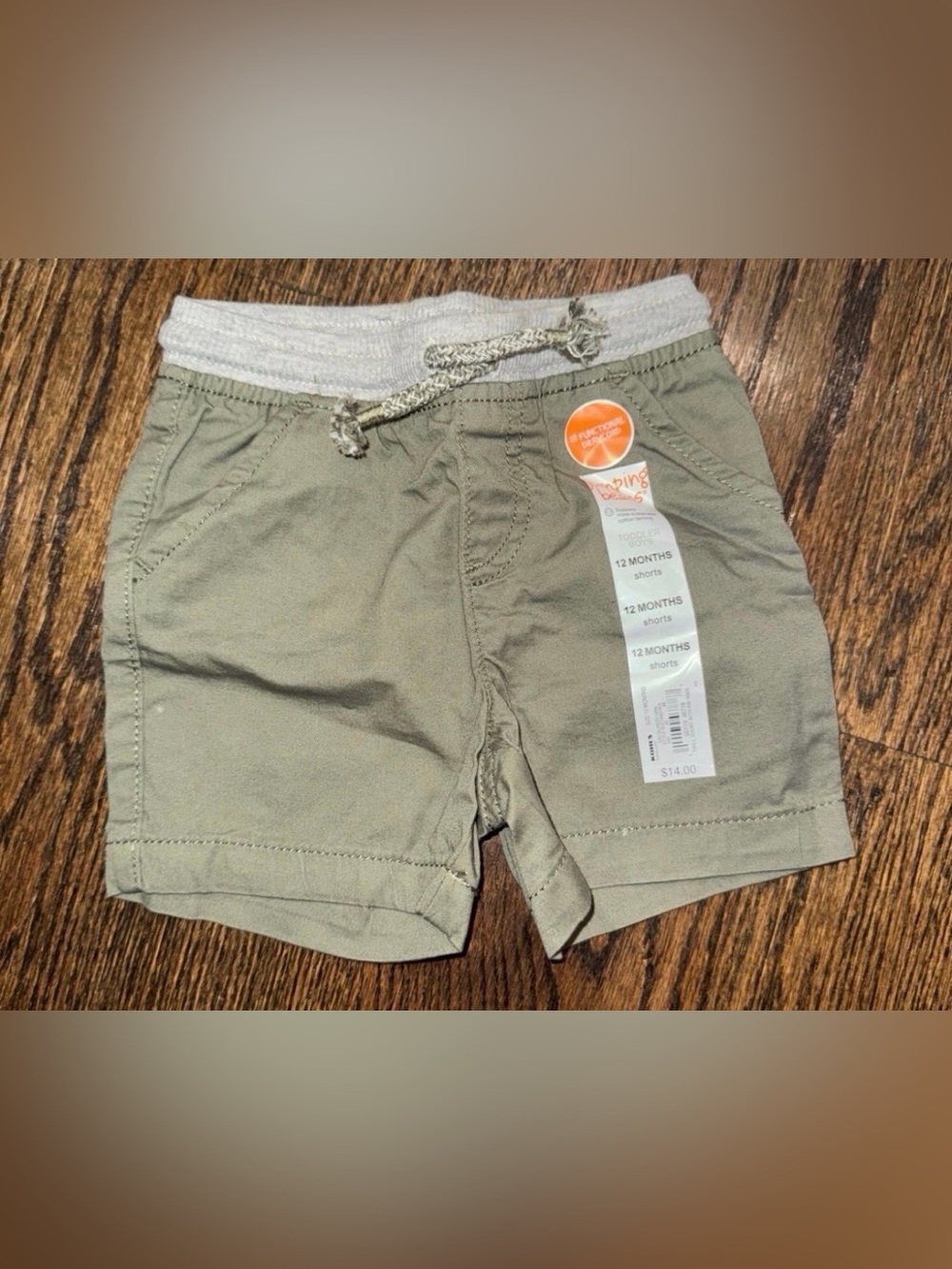 Baby Boys New w/tag jumping beans Green Shorts elastic waist size 12 months